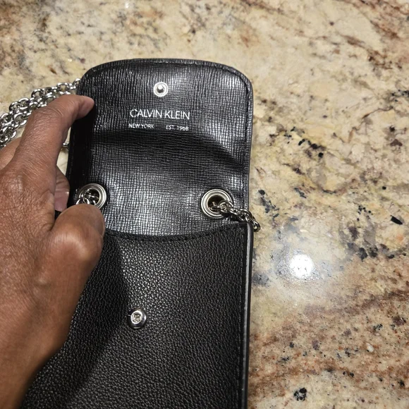 Calvin Klein Black Crossbody Bag - Picture 3 of 5